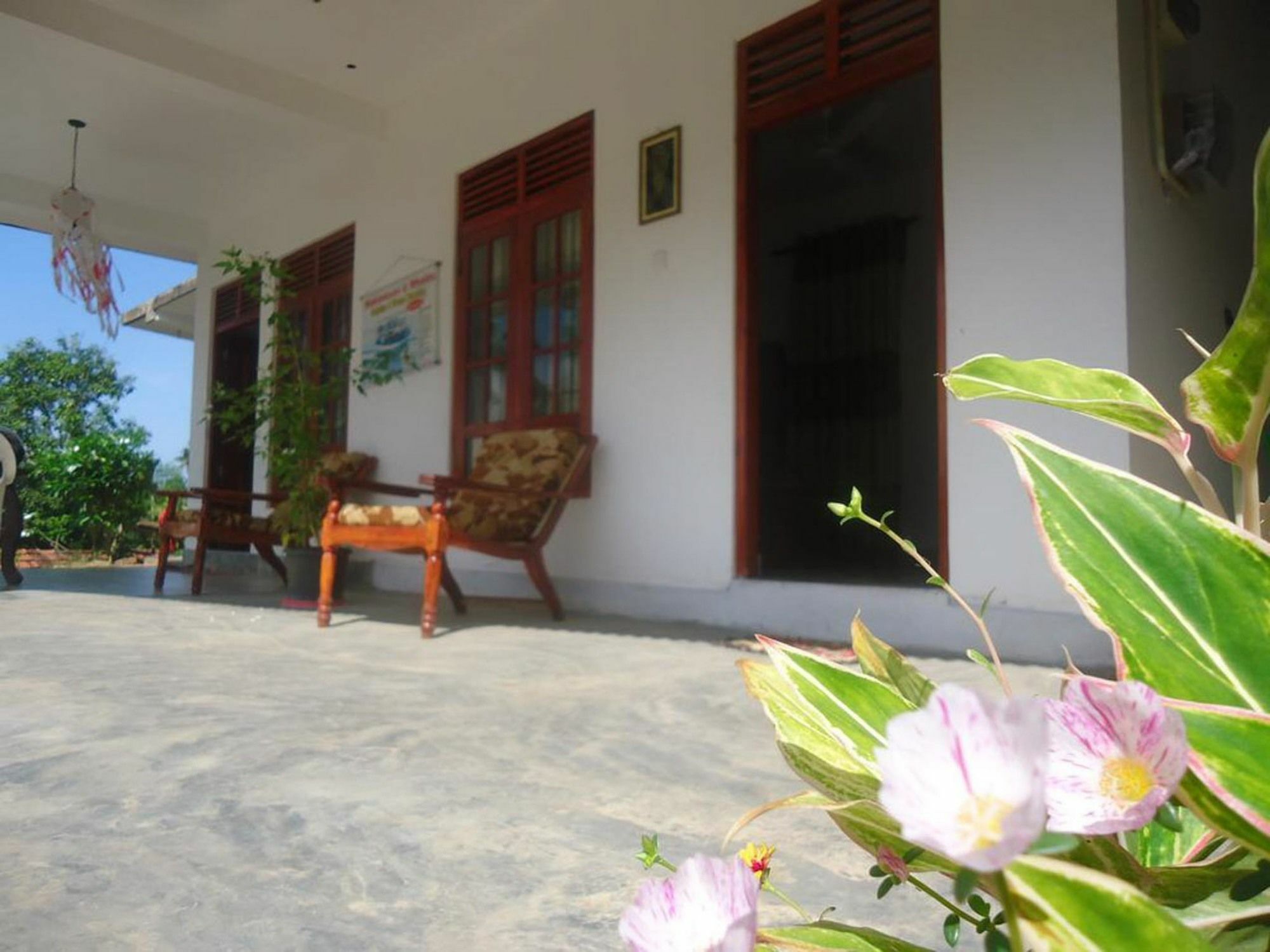 Hotel Yoho Blue Lotus Guest Mirissa Esterno foto